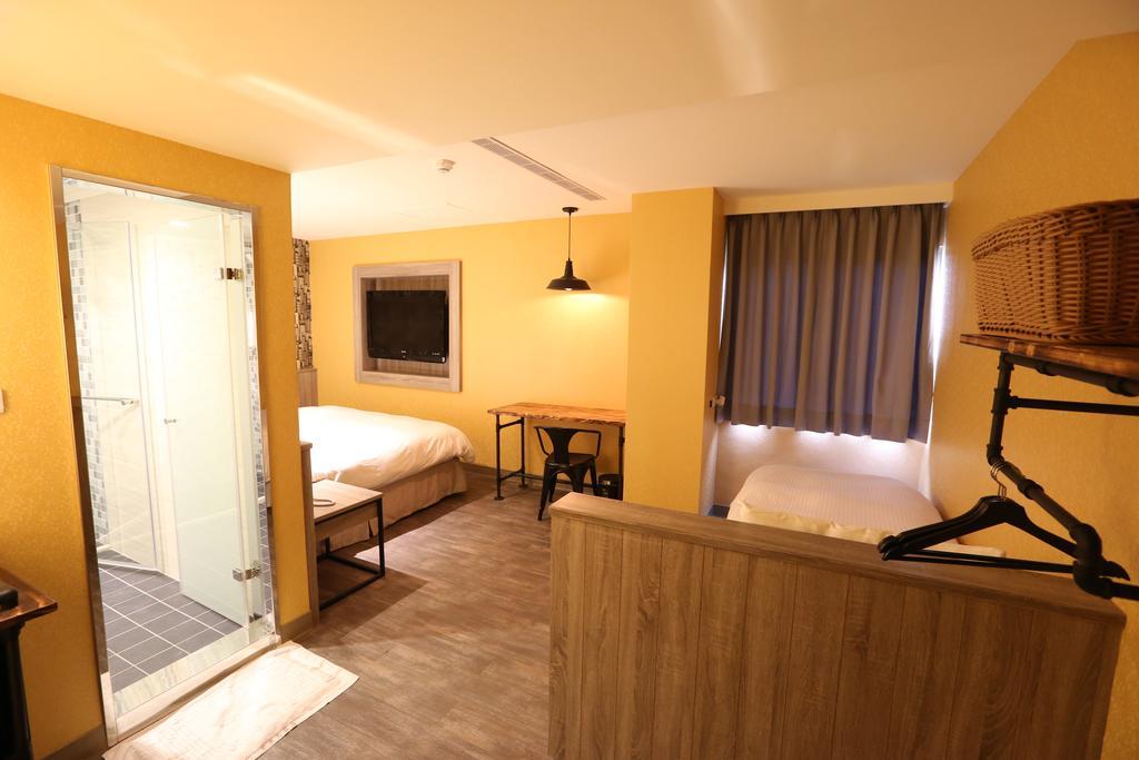 Central Hotel Đào Viên Ngoại thất bức ảnh